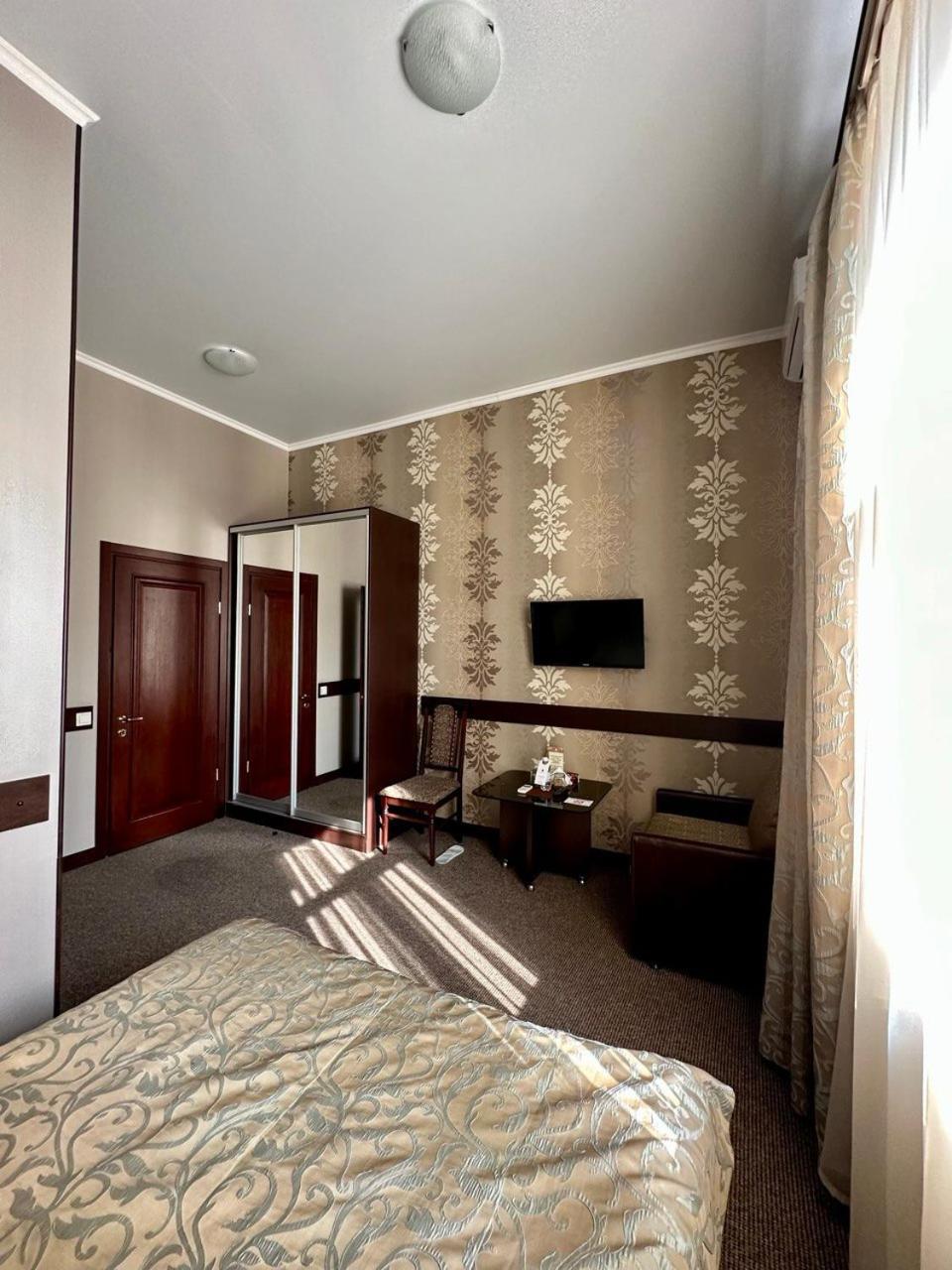 Classic Hotel Κχαρκίβ Εξωτερικό φωτογραφία