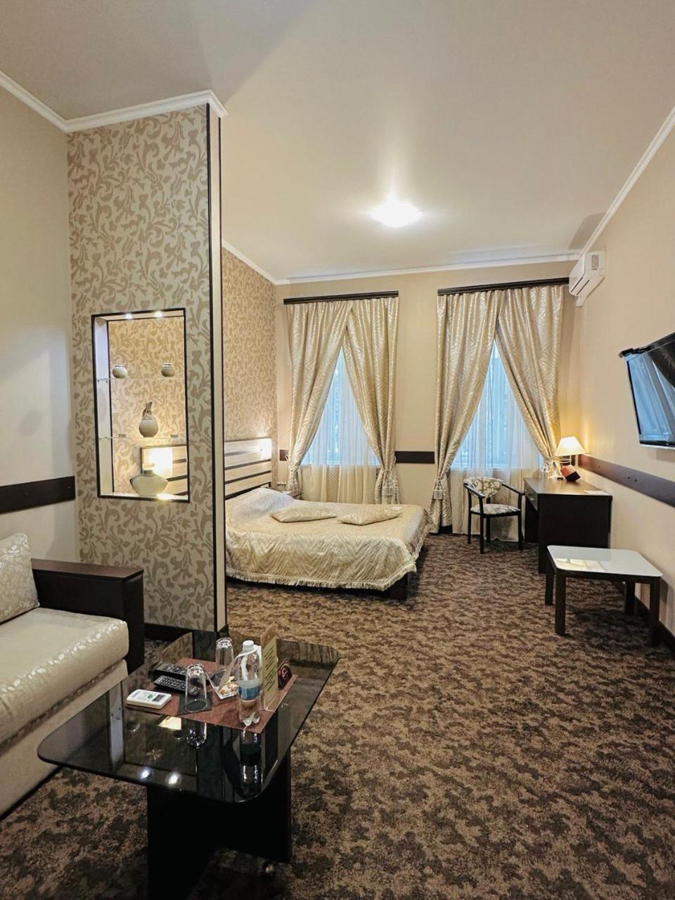 Classic Hotel Κχαρκίβ Εξωτερικό φωτογραφία